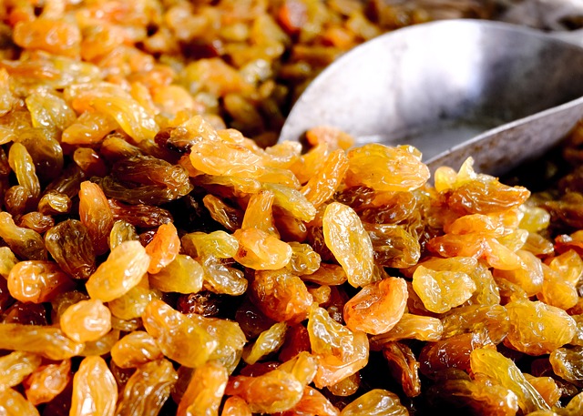 உலர் திராட்சையின் 4 மருத்துவ ரகசியங்கள் தெரியுமா? 2 True Benefits of Raisins